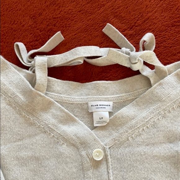 Club Monaco 100% Cashmere - Picture 7 of 8